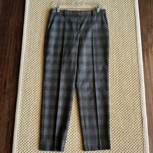 THEORY Women’s Dress Pants. Wool Poly Blend. SZ 0.  Grey Plaid.